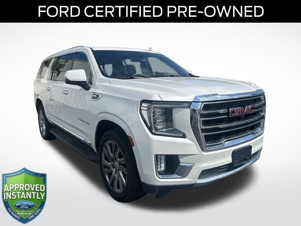 2021 GMC Yukon XL SLT — photo 1 of 33