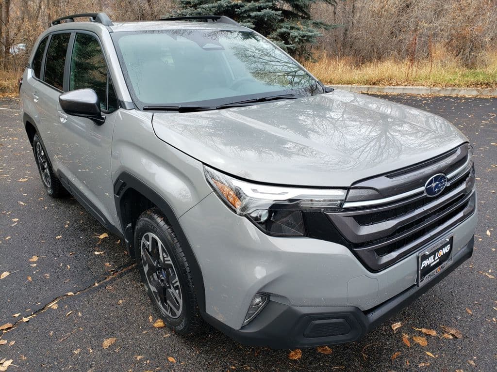 2026 Subaru Forester Premium — photo 1 of 18
