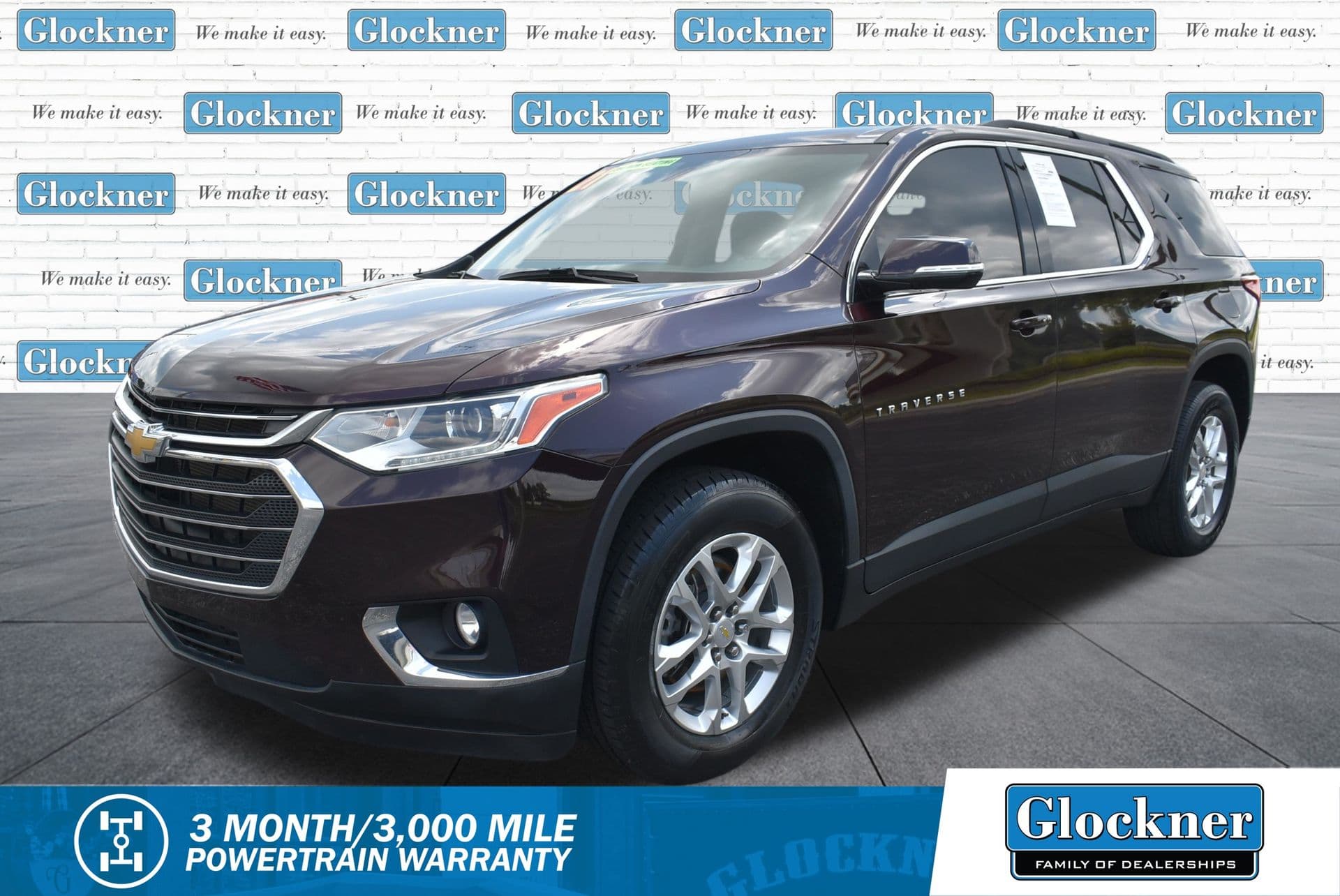 2021 Chevrolet Traverse LT Cloth — photo 1 of 36