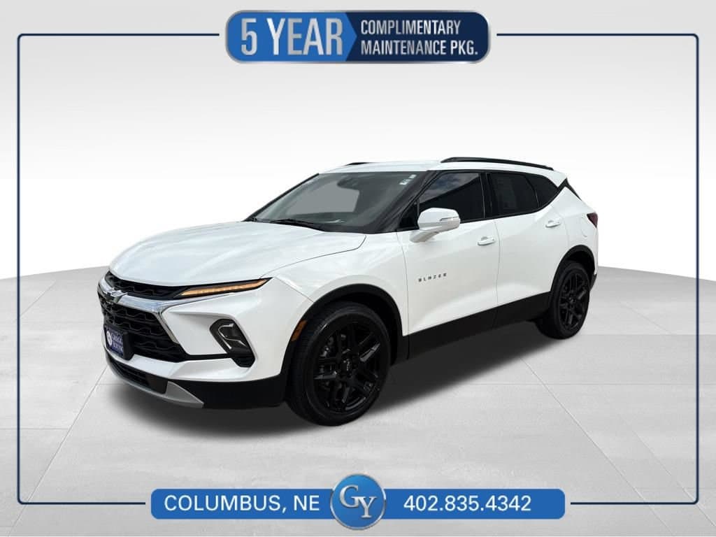 2023 Chevrolet Blazer 3LT — photo 1 of 40