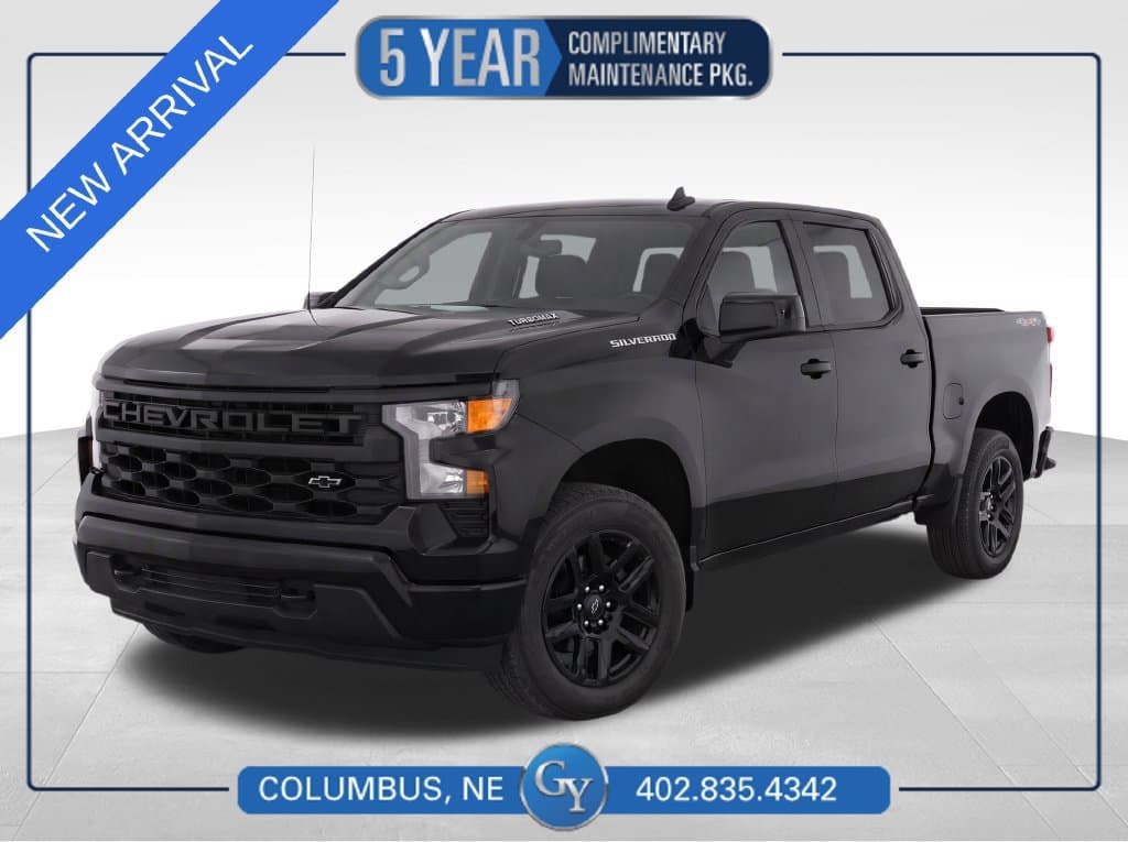 2025 Chevrolet Silverado 1500 Custom — photo 1 of 8
