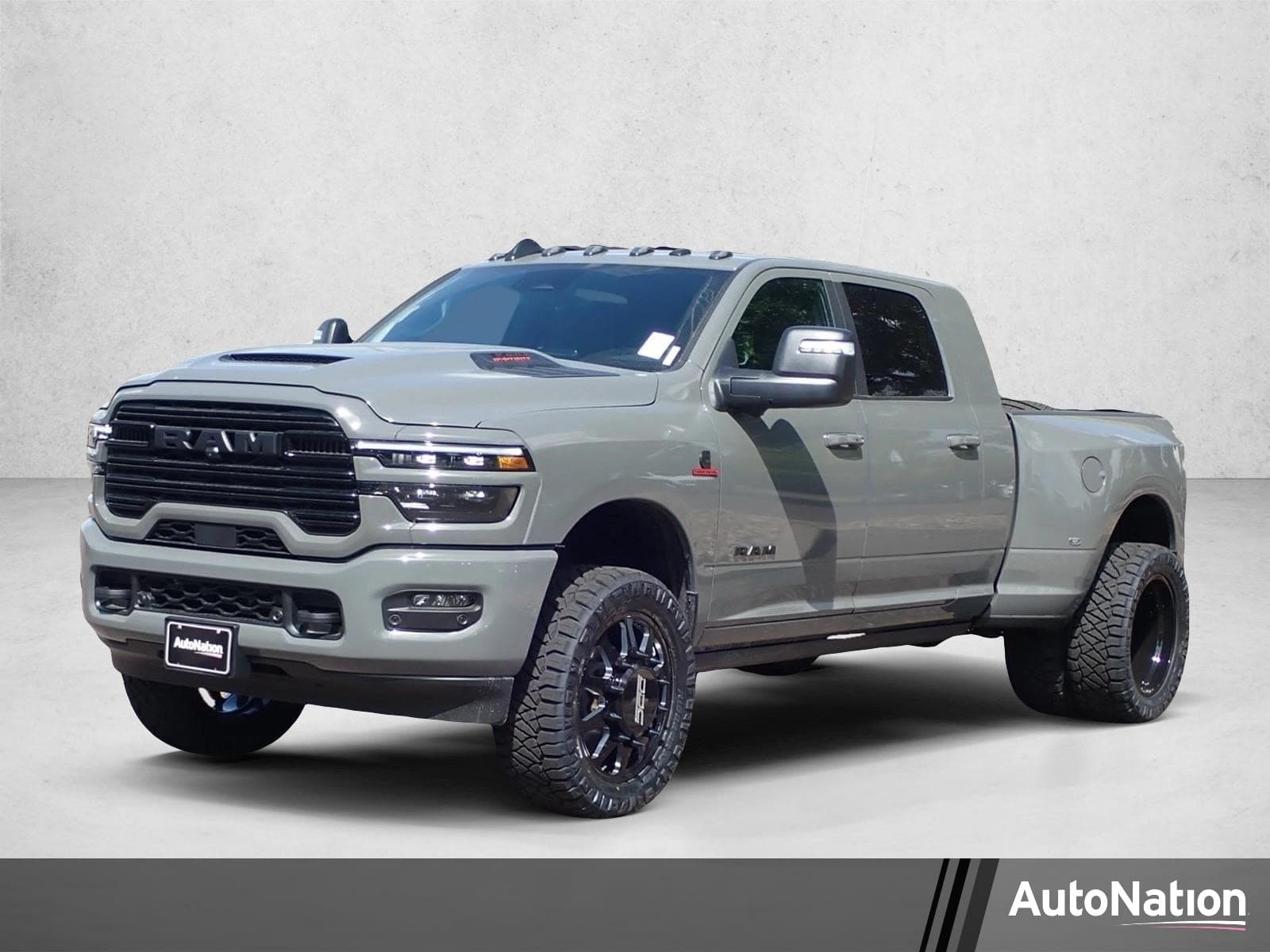 2026 RAM 3500 Laramie — photo 1 of 26