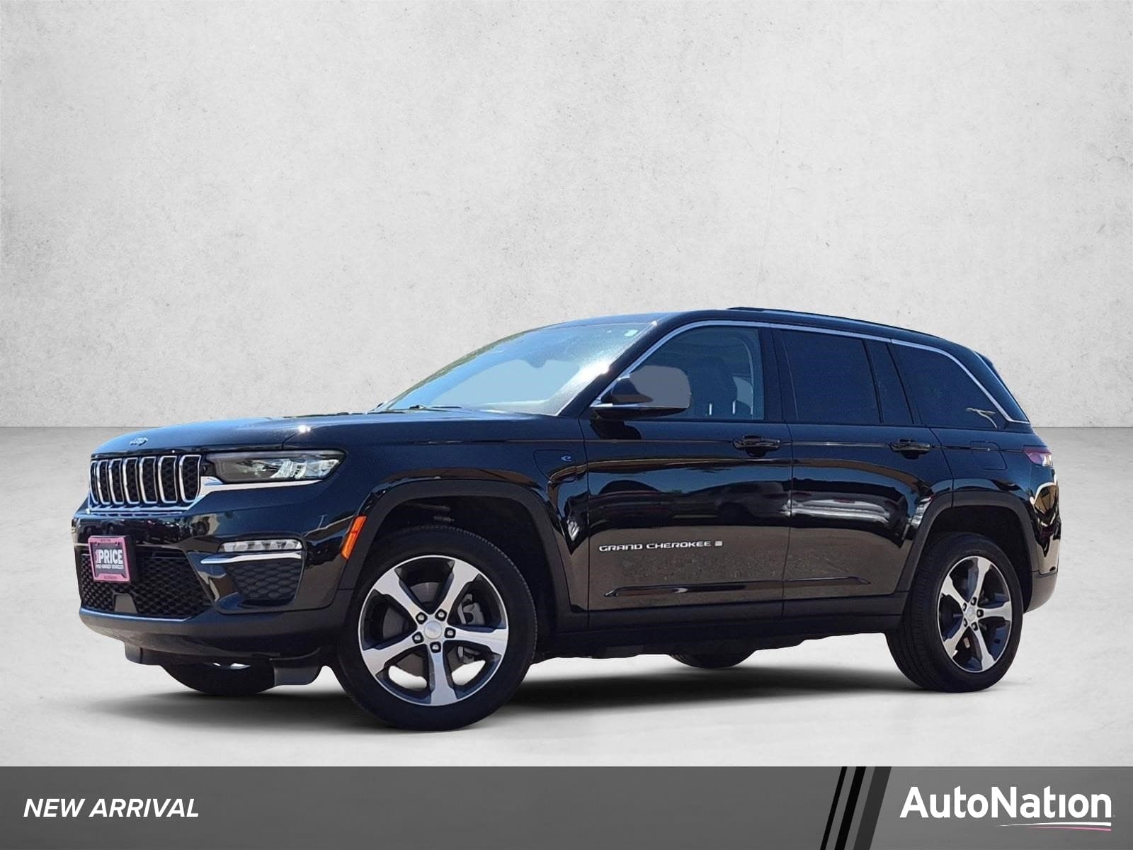 2023 Jeep Grand Cherokee 4xe Base — photo 1 of 26