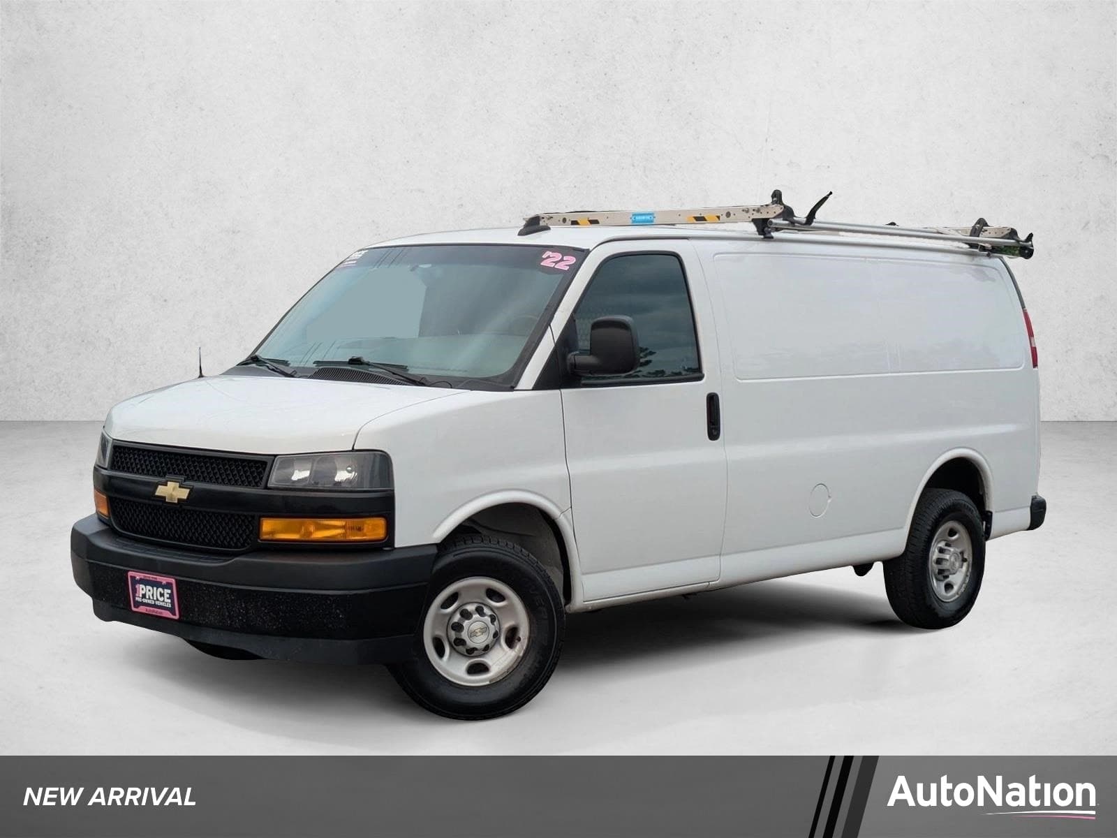 2022 Chevrolet Express Cargo Van Base — photo 1 of 22