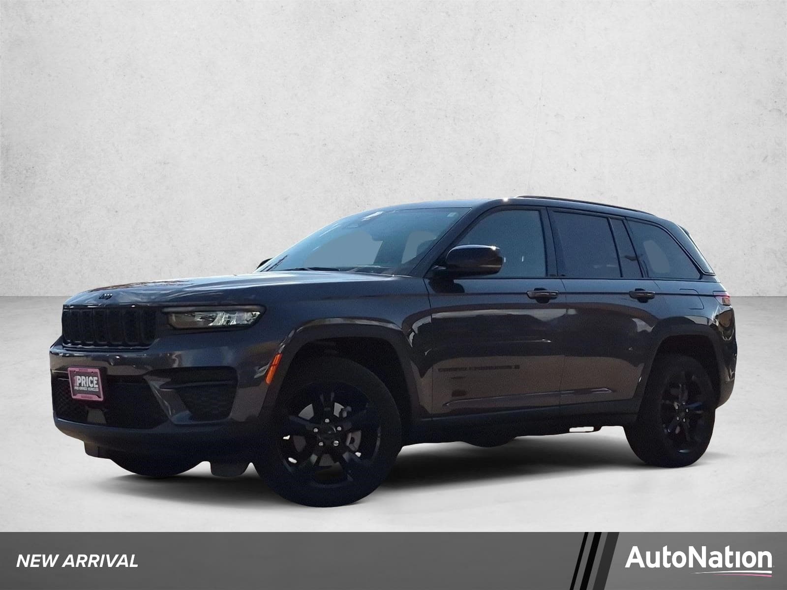 2023 Jeep Grand Cherokee Altitude X — photo 1 of 24