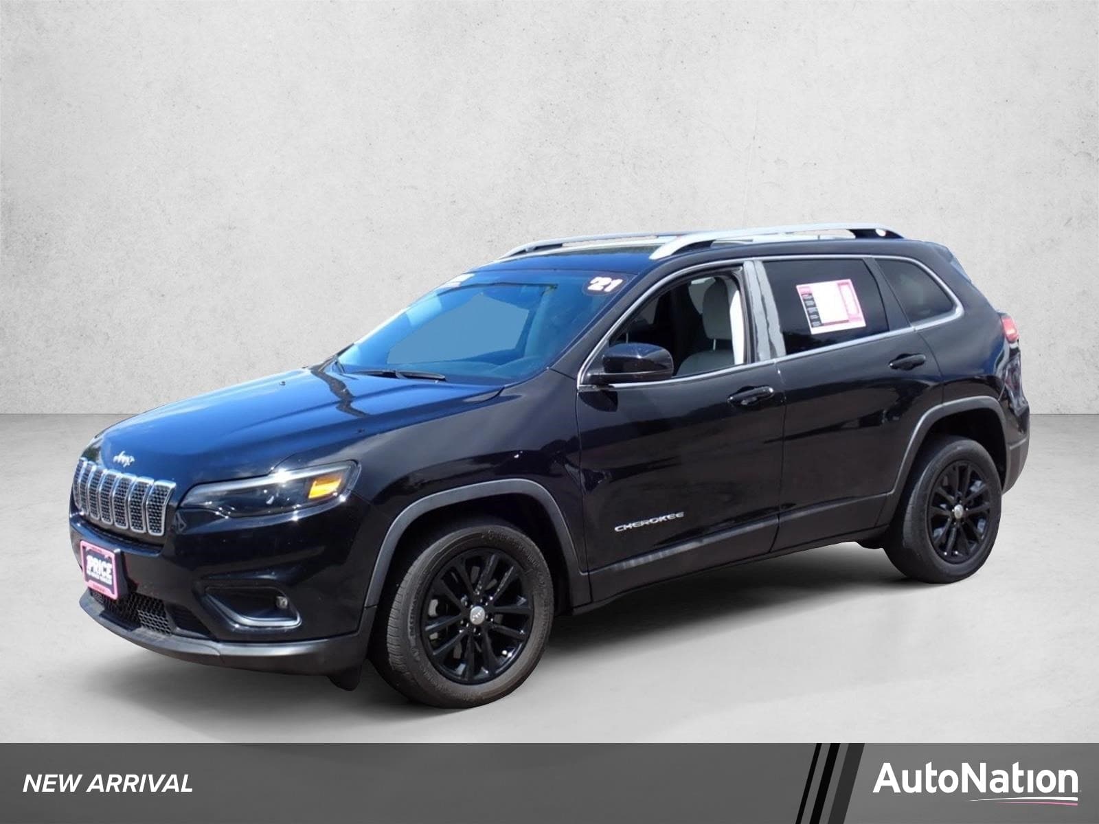 2021 Jeep Cherokee Latitude Lux — photo 1 of 23