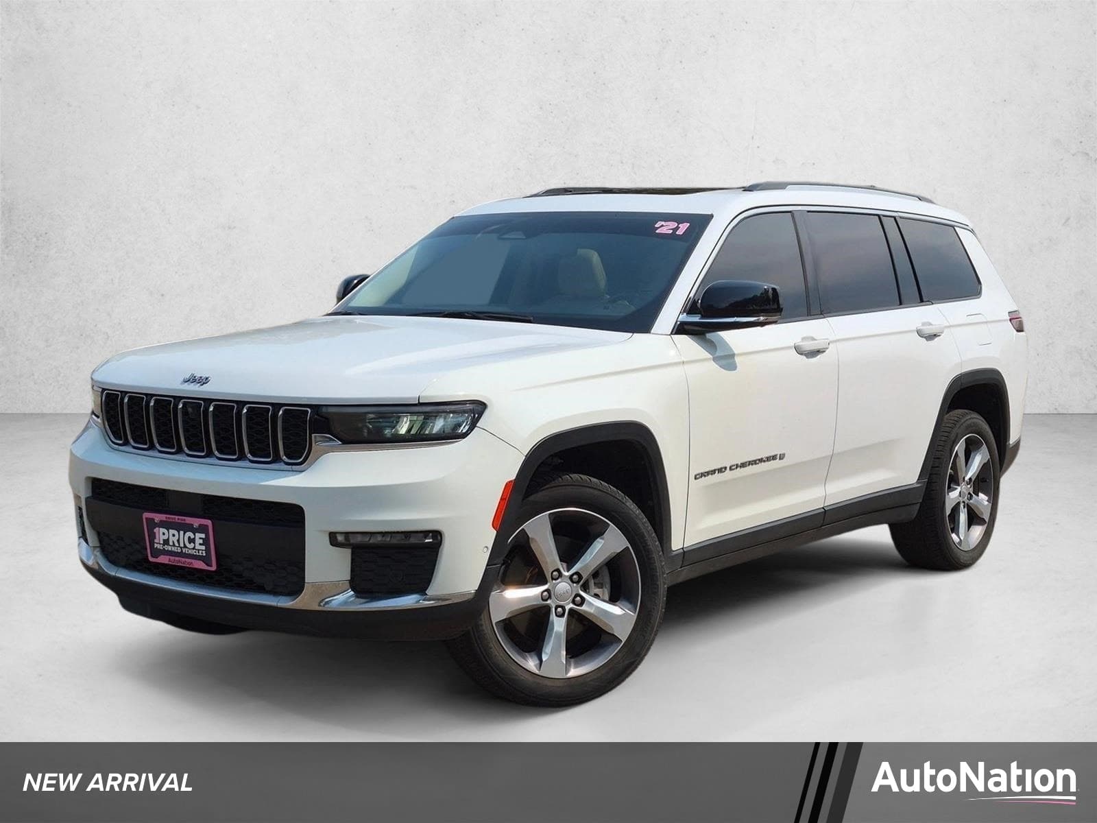 2021 Jeep Grand Cherokee L Limited — photo 1 of 26