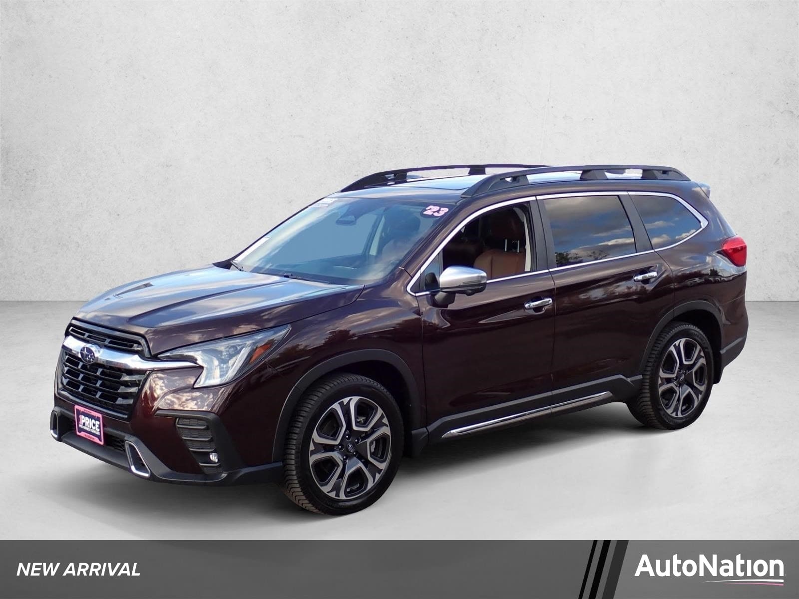2023 Subaru Ascent Touring — photo 1 of 26