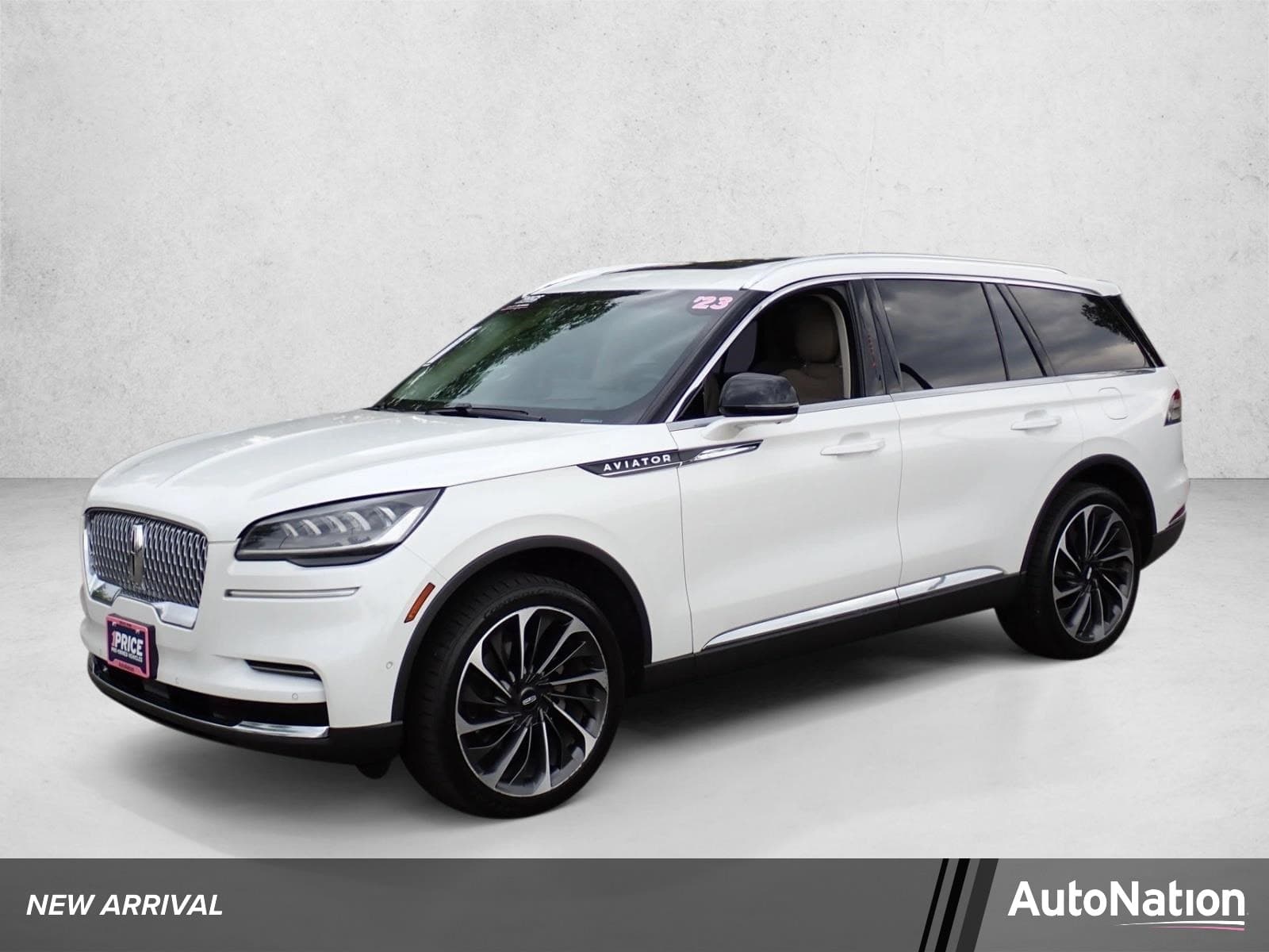 2023 Lincoln Aviator Reserve — photo 1 of 26
