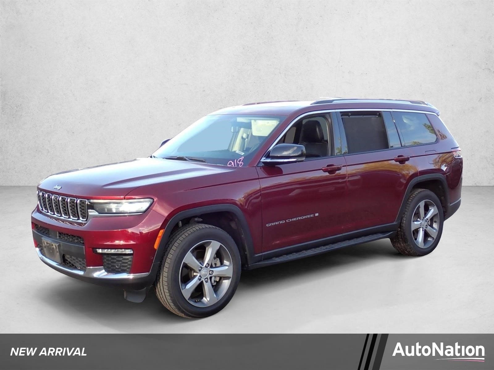 2021 Jeep Grand Cherokee L Limited — photo 1 of 15