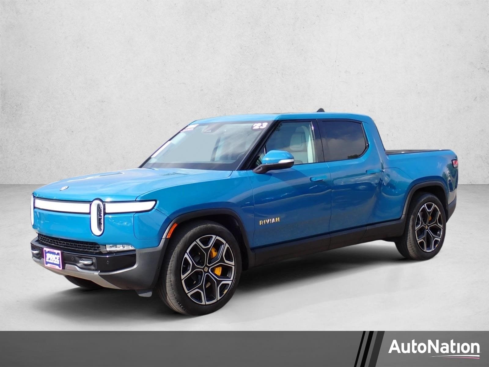 2023 Rivian R1T Adventure — photo 1 of 23