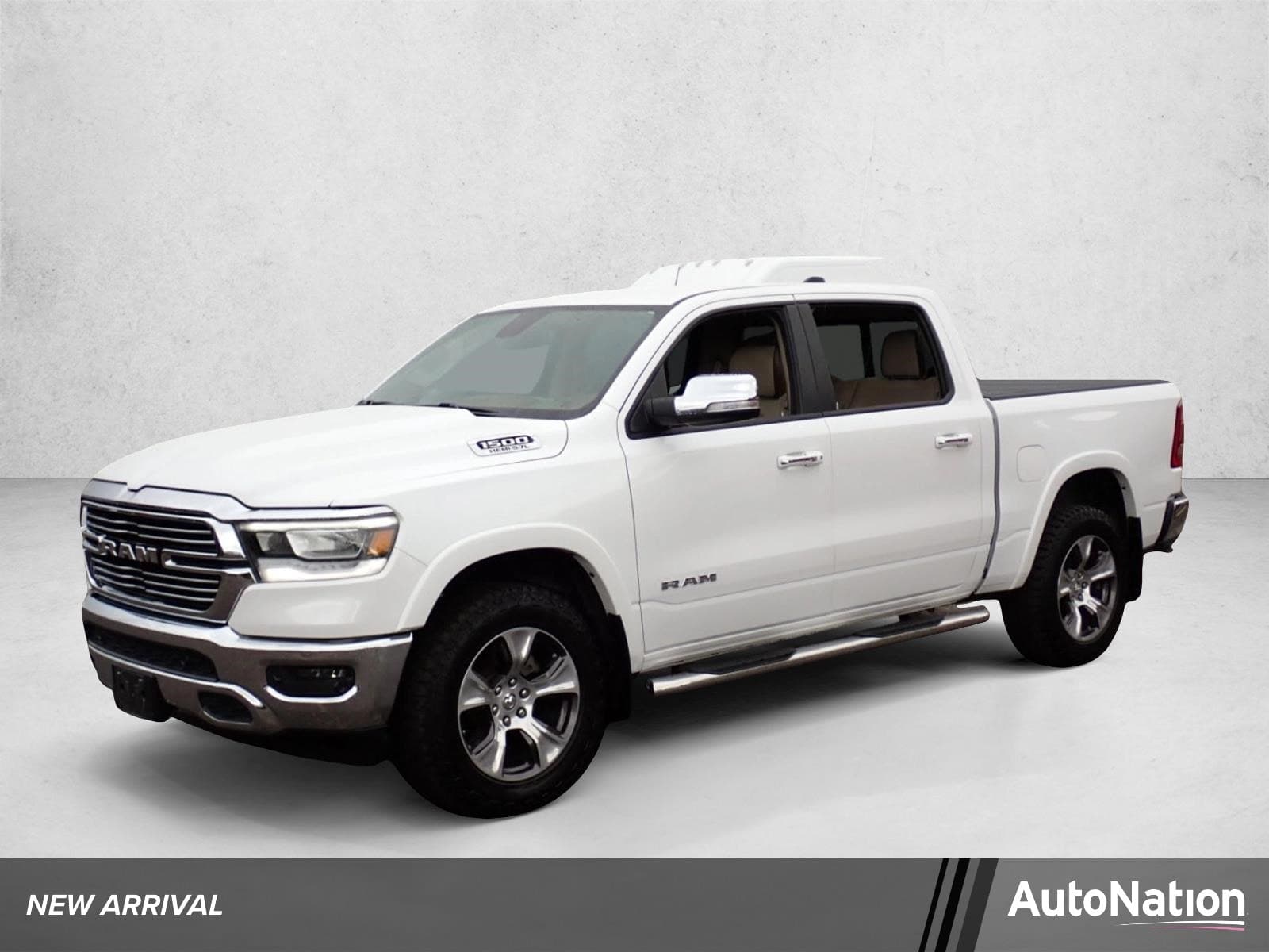 2019 RAM 1500 Laramie — photo 1 of 15