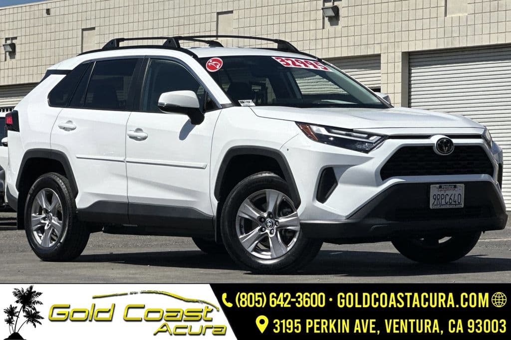 2025 Toyota RAV4 XLE — photo 1 of 23