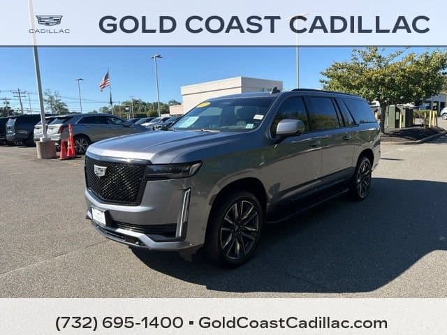2022 Cadillac Escalade ESV Sport Platinum — photo 1 of 34
