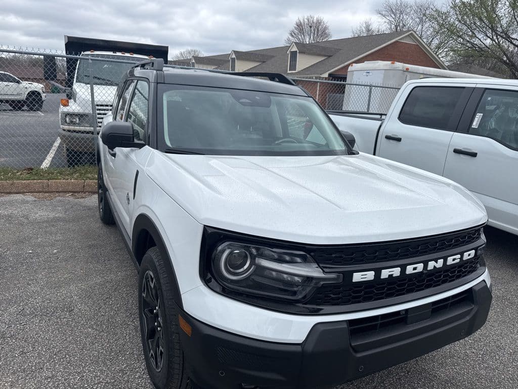 2026 Ford Bronco Sport Outer Banks — photo 1 of 31