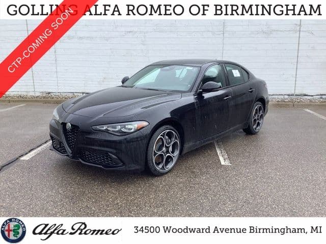 2026 Alfa Romeo Giulia Base — photo 1 of 26