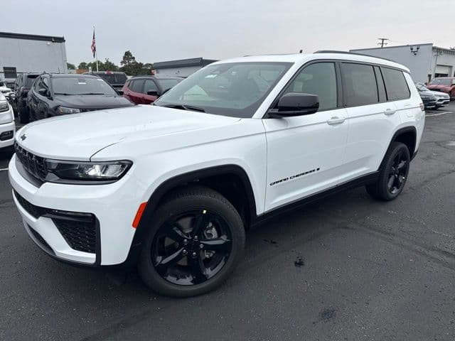 2026 Jeep Grand Cherokee Limited — photo 1 of 35