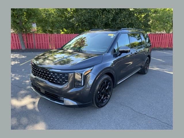2026 Kia Carnival SX Prestige — photo 1 of 32