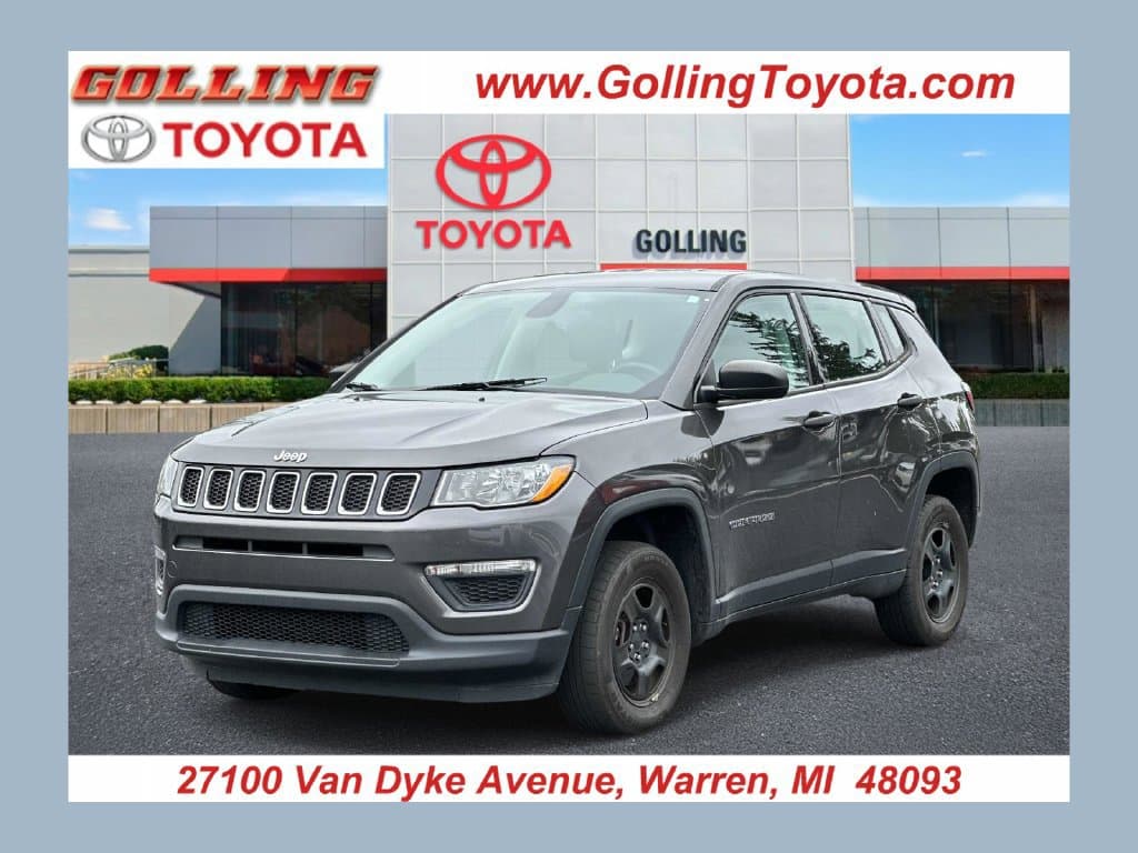 2018 Jeep Compass Sport — photo 1 of 33