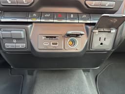 Extra Photo