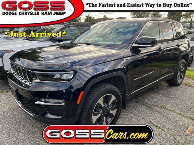 2022 Jeep Grand Cherokee Base — photo 1 of 4