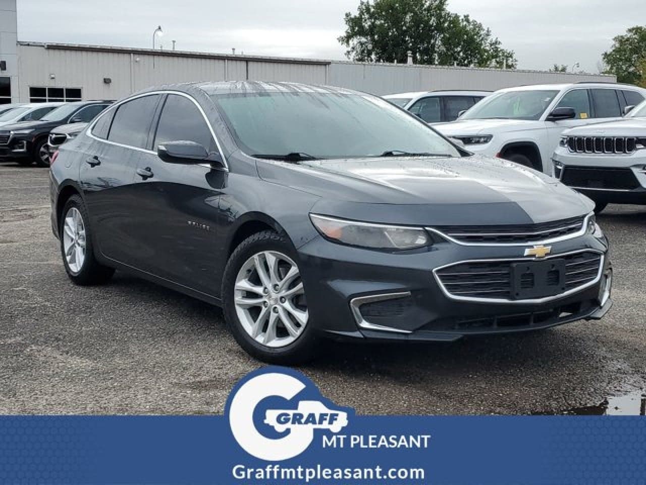 2018 Chevrolet Malibu LT — photo 1 of 29