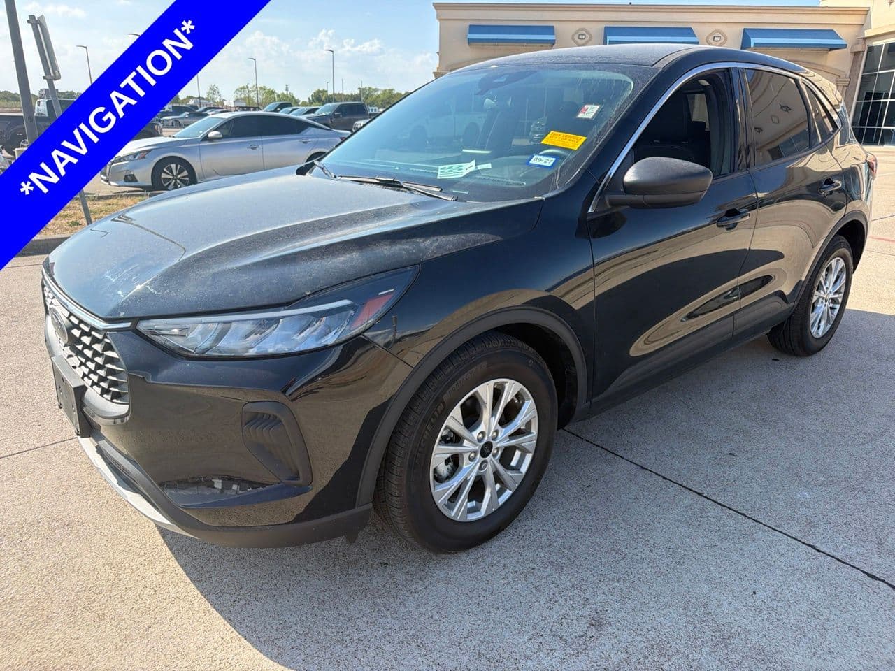 2023 Ford Escape Active — photo 1 of 26