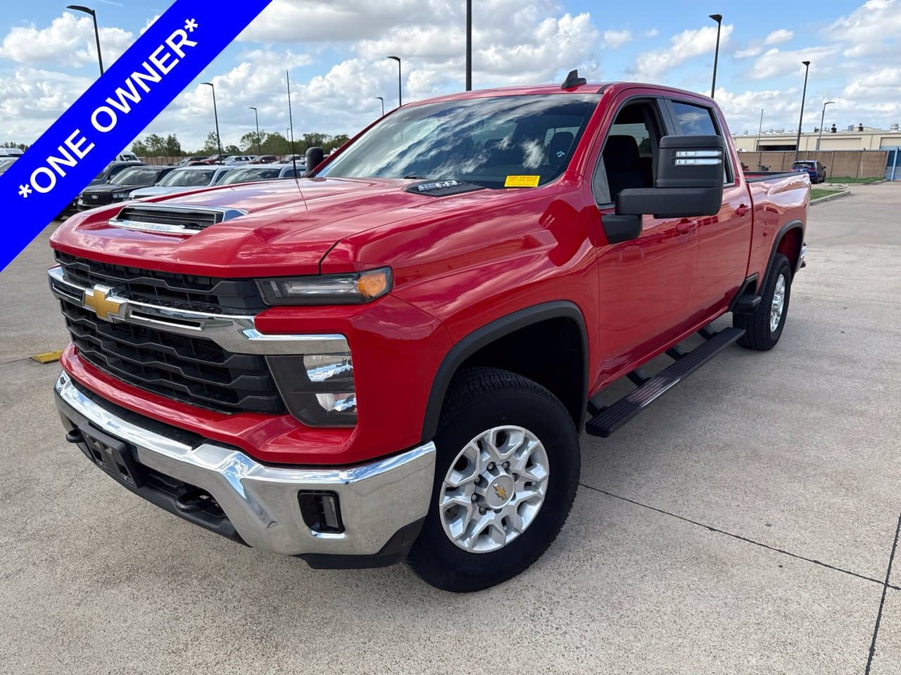 2024 Chevrolet Silverado 2500HD LT — photo 1 of 27