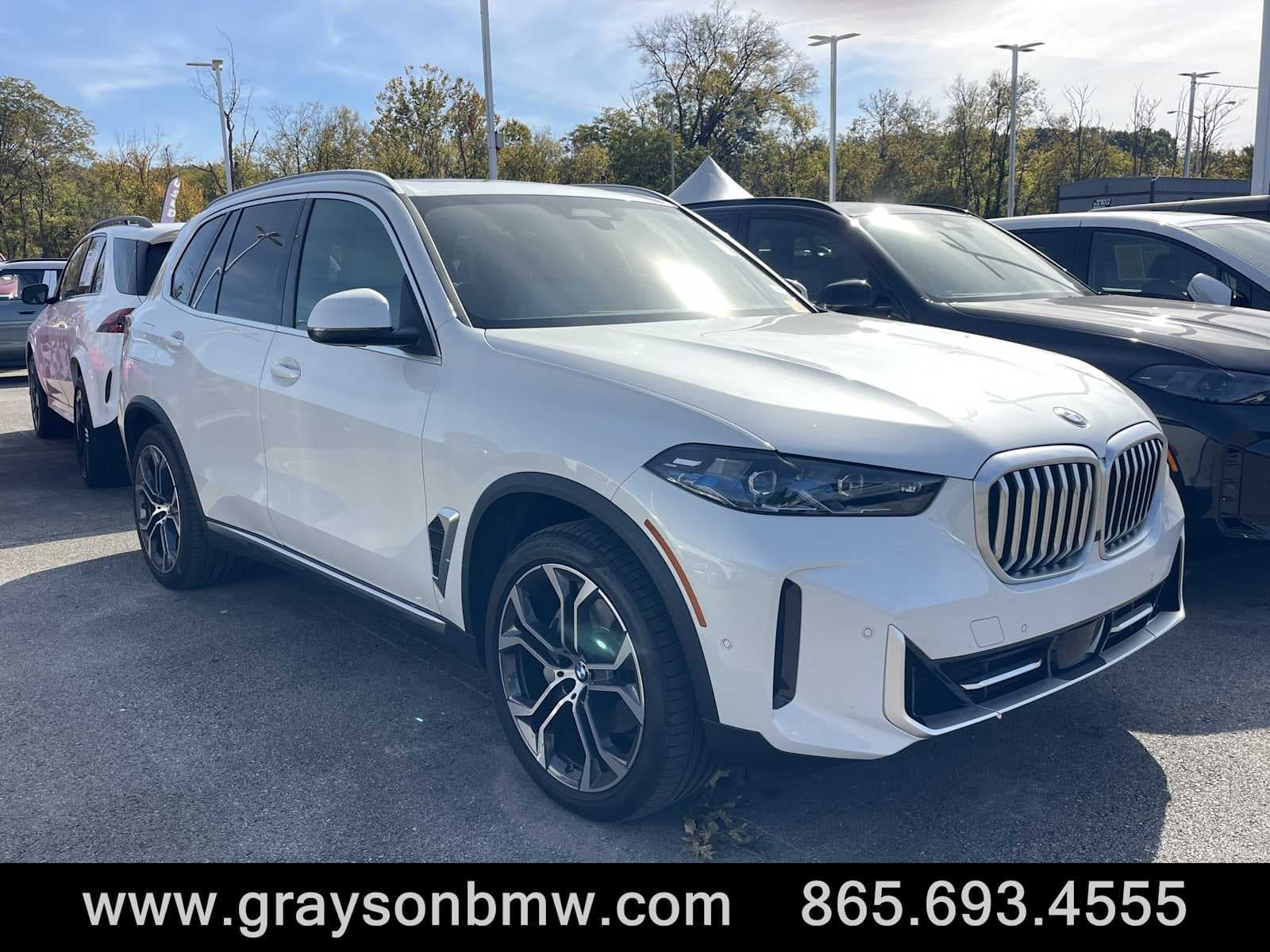 2025 BMW X5 xDrive40i — photo 1 of 12