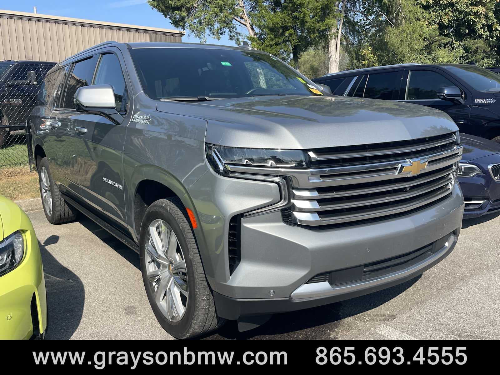 2024 Chevrolet Suburban High Country — photo 1 of 12