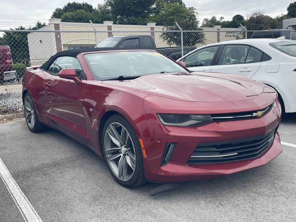 2016 Chevrolet Camaro 1LT — photo 1 of 12