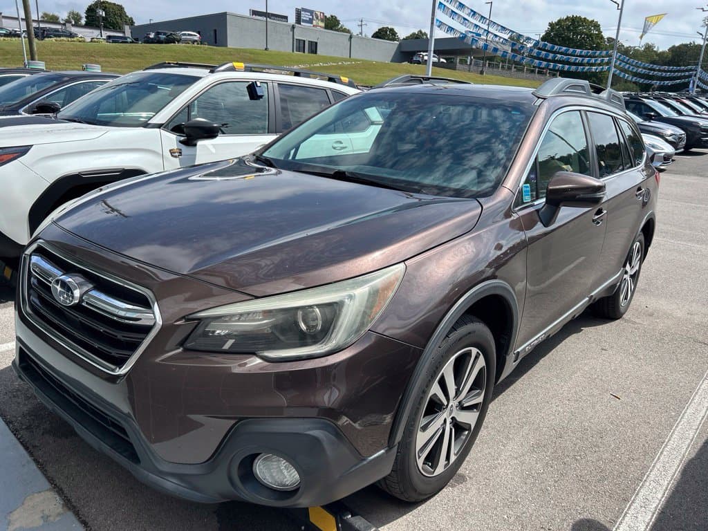 2019 Subaru Outback Base — photo 1 of 6