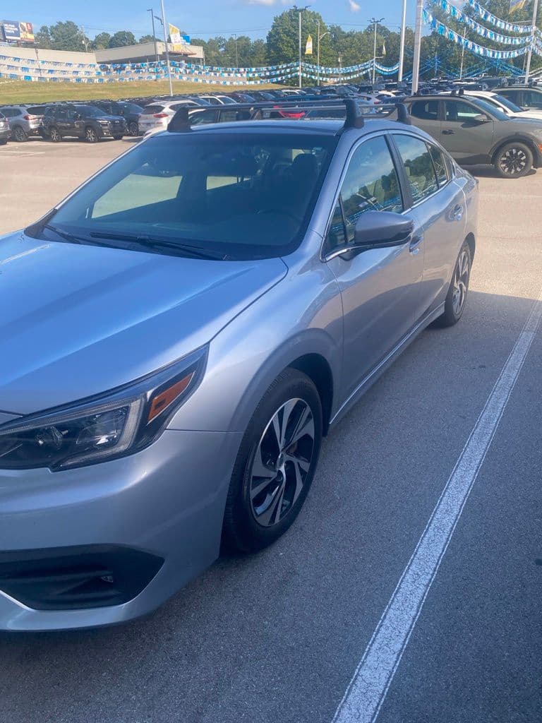 2022 Subaru Legacy Premium — photo 1 of 5