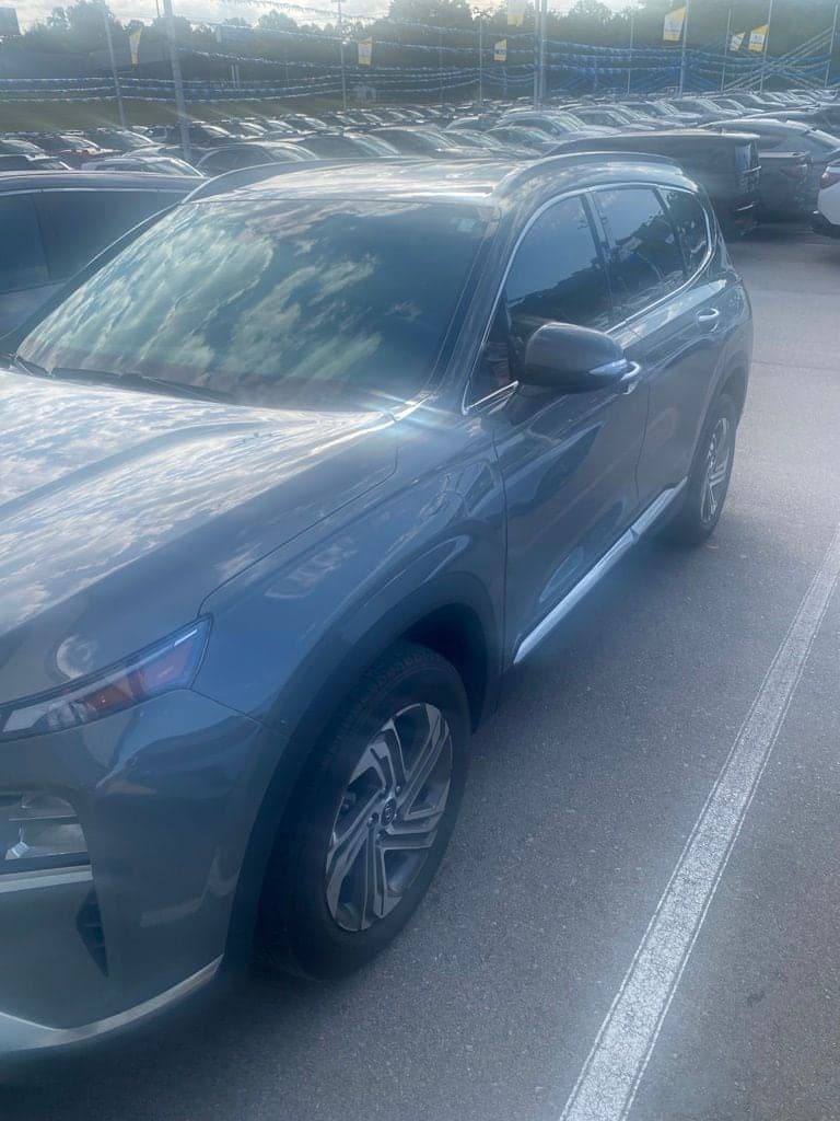 2022 Hyundai Santa Fe SEL — photo 1 of 5