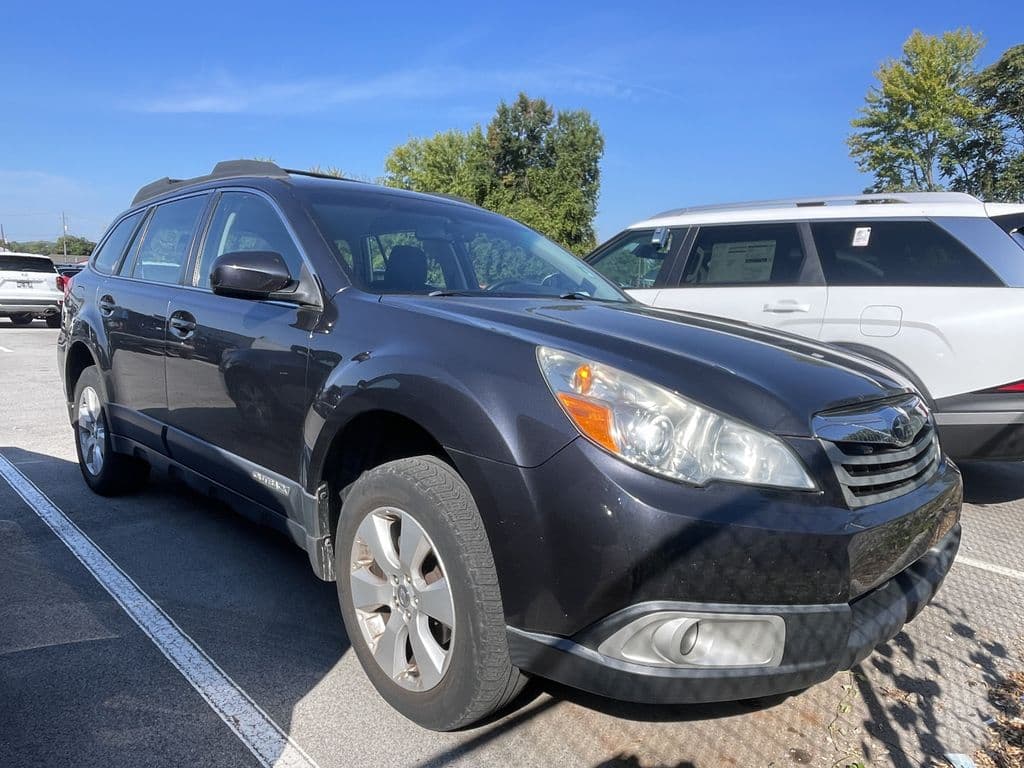 2012 Subaru Outback 2.5i — photo 1 of 12