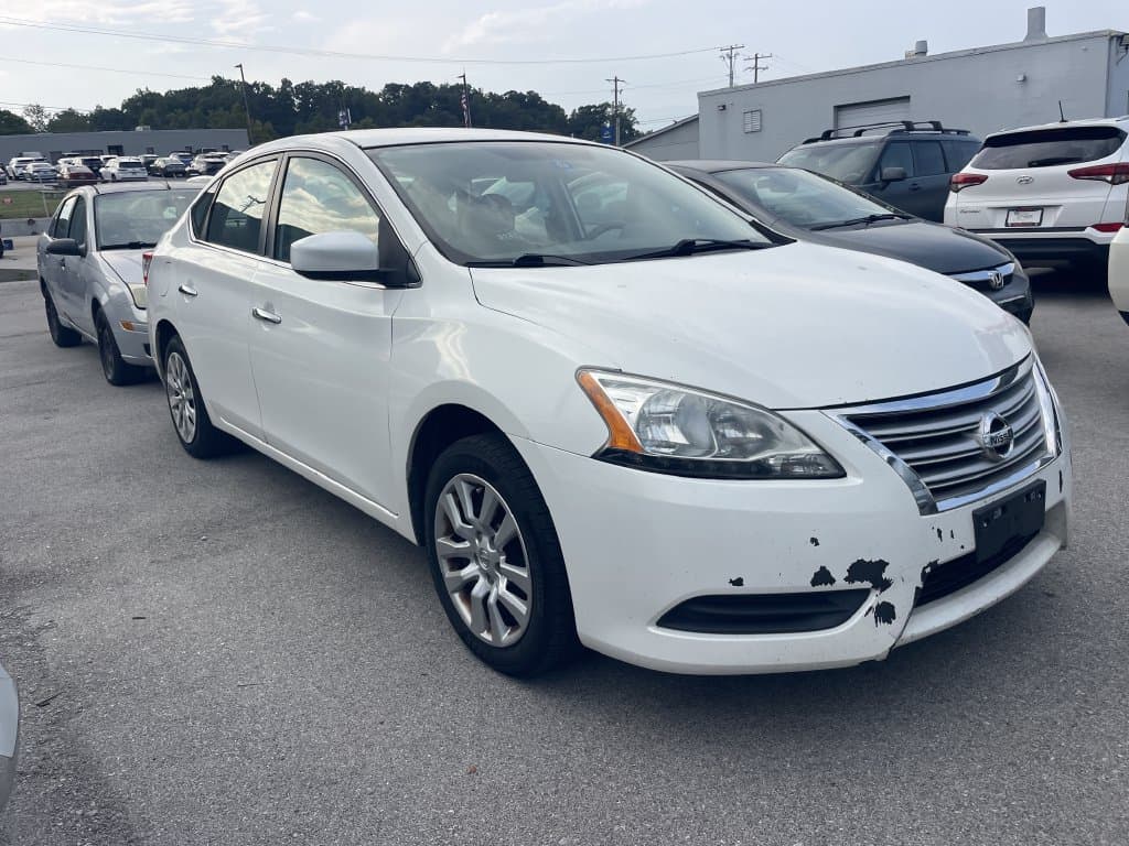 2014 Nissan Sentra SV — photo 1 of 12
