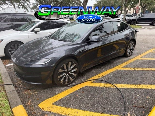 2024 Tesla Model 3 Base — photo 1 of 23