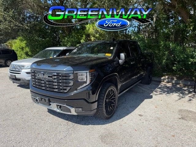 2023 GMC Sierra 1500 Denali Ultimate — photo 1 of 26