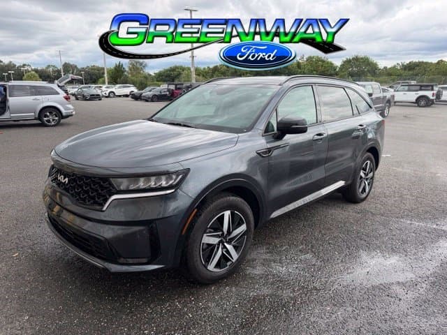 2023 Kia Sorento S — photo 1 of 26