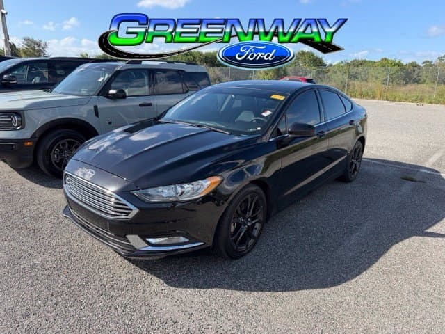 2018 Ford Fusion SE — photo 1 of 23