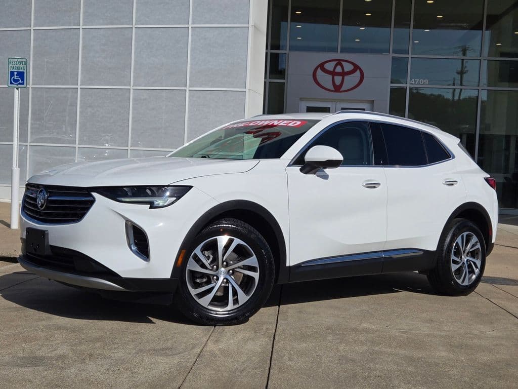 2021 Buick Envision Essence — photo 1 of 34