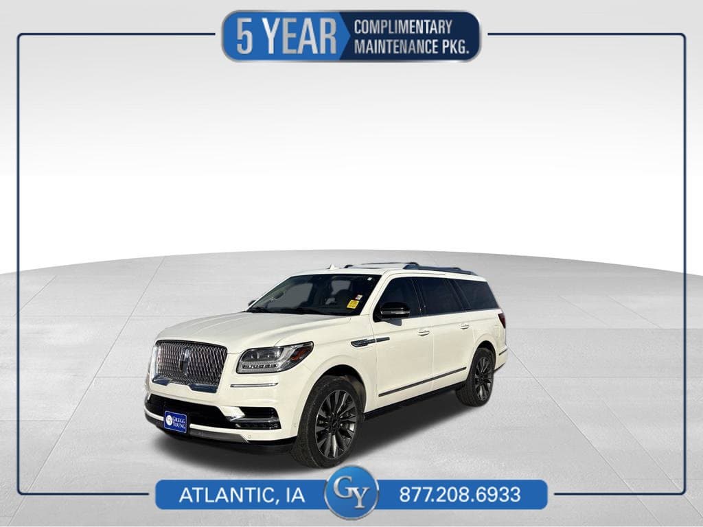 2021 Lincoln Navigator L Reserve — photo 1 of 14