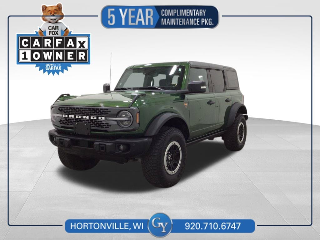 2023 Ford Bronco Base — photo 1 of 33