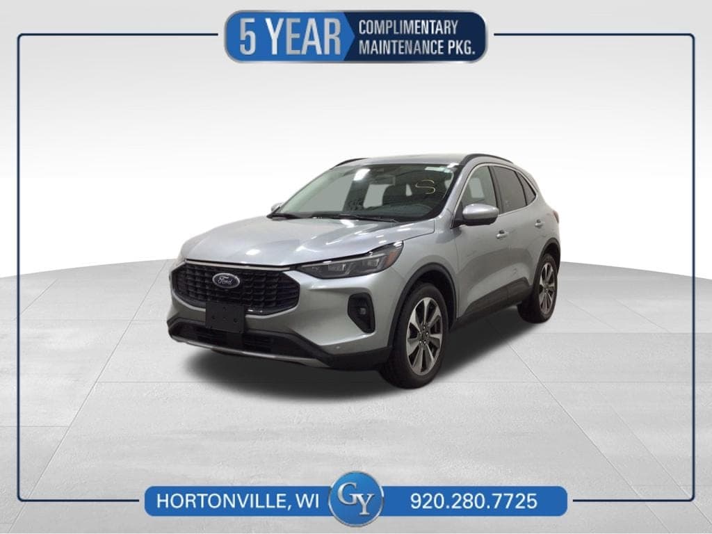 2024 Ford Escape Platinum — photo 1 of 31
