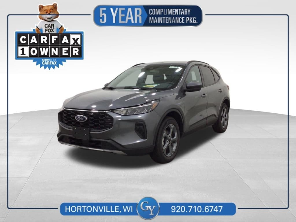 2025 Ford Escape ST-Line — photo 1 of 31