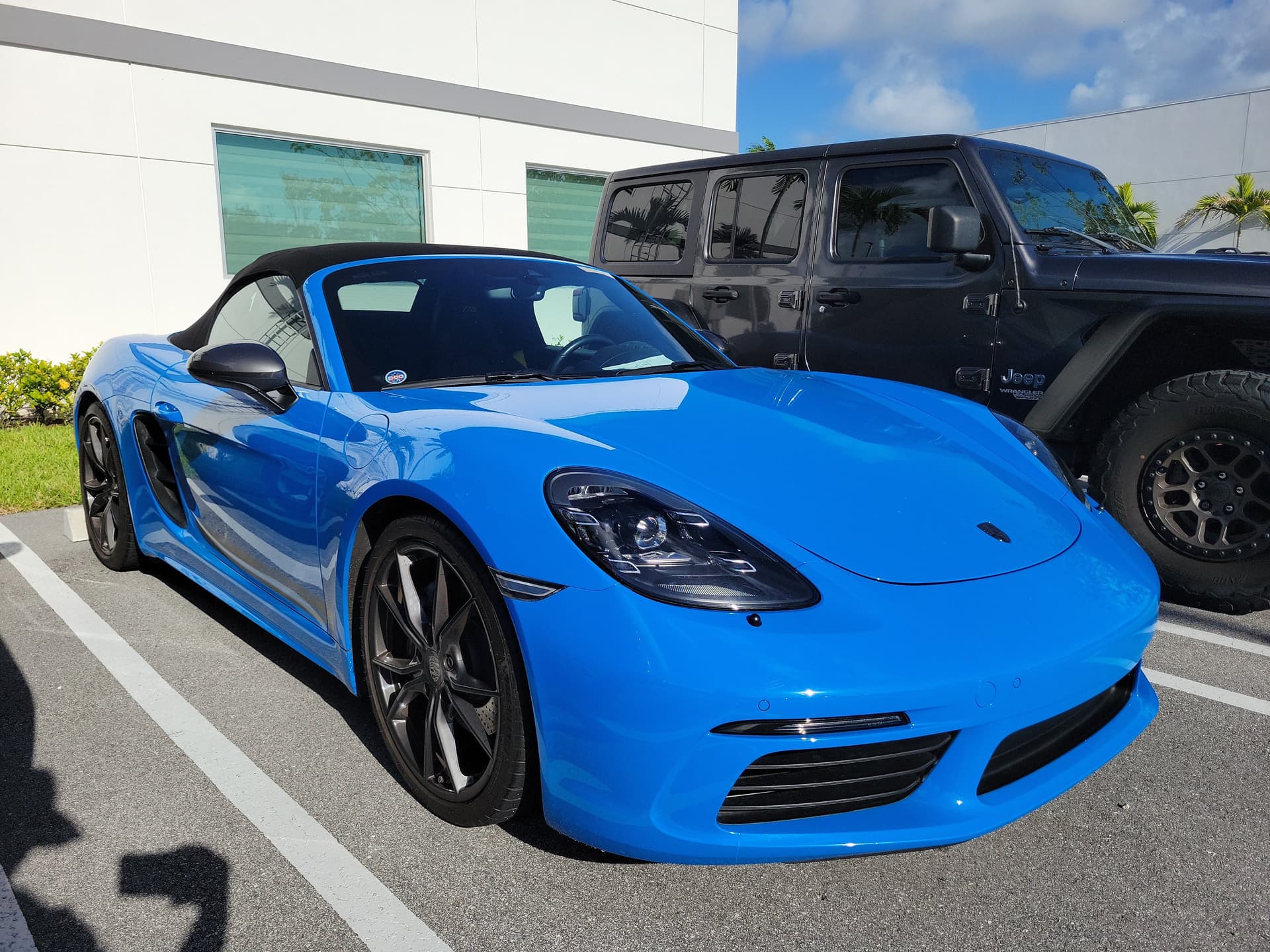 2022 Porsche 718 Boxster T — photo 1 of 4