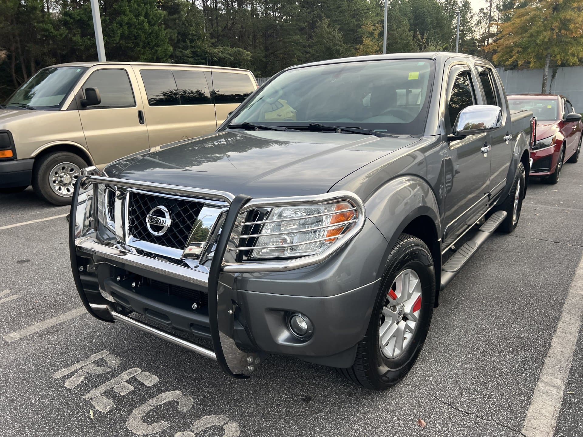 2019 Nissan Frontier SV — photo 1 of 5