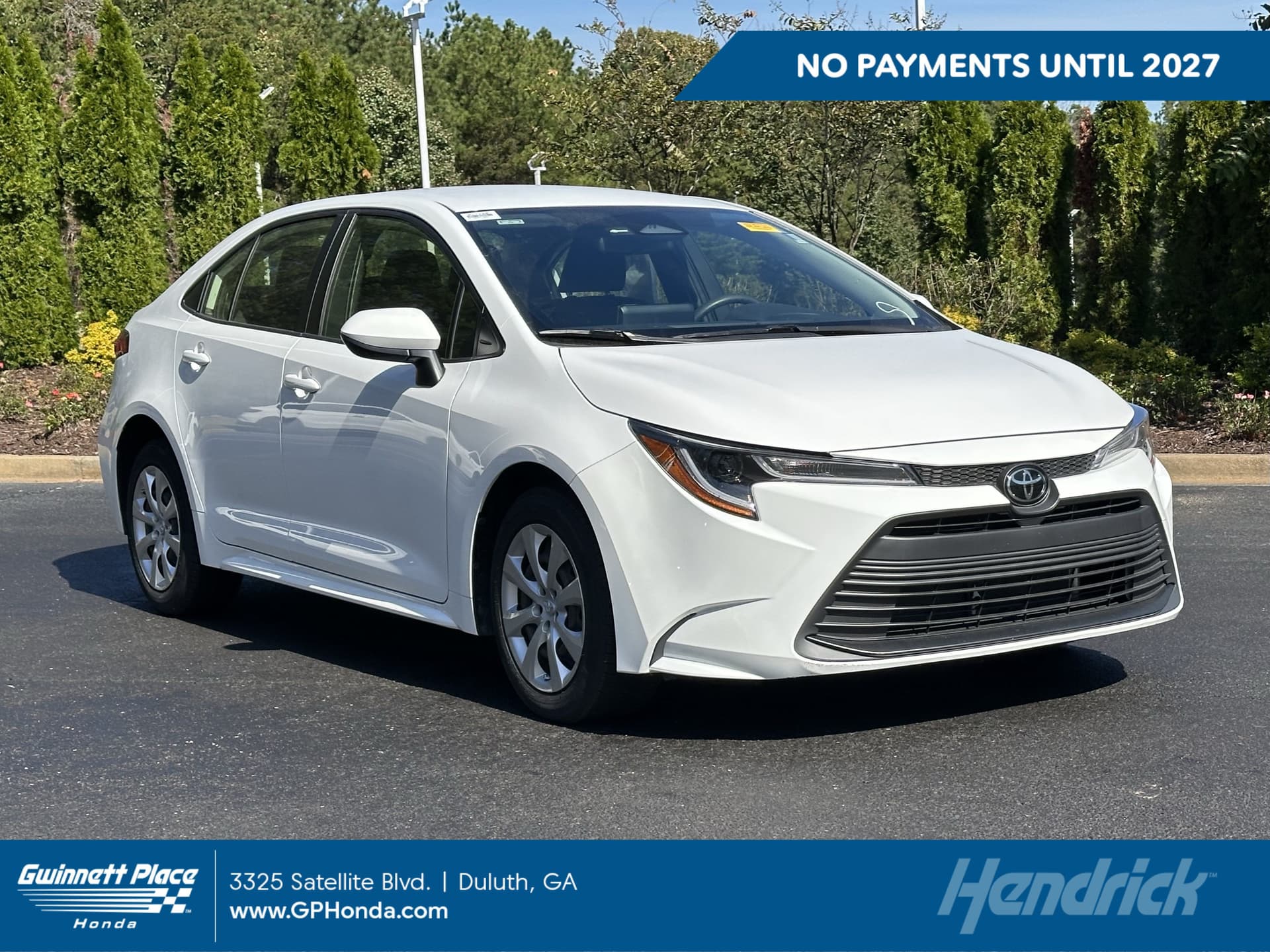2023 Toyota Corolla LE — photo 1 of 12