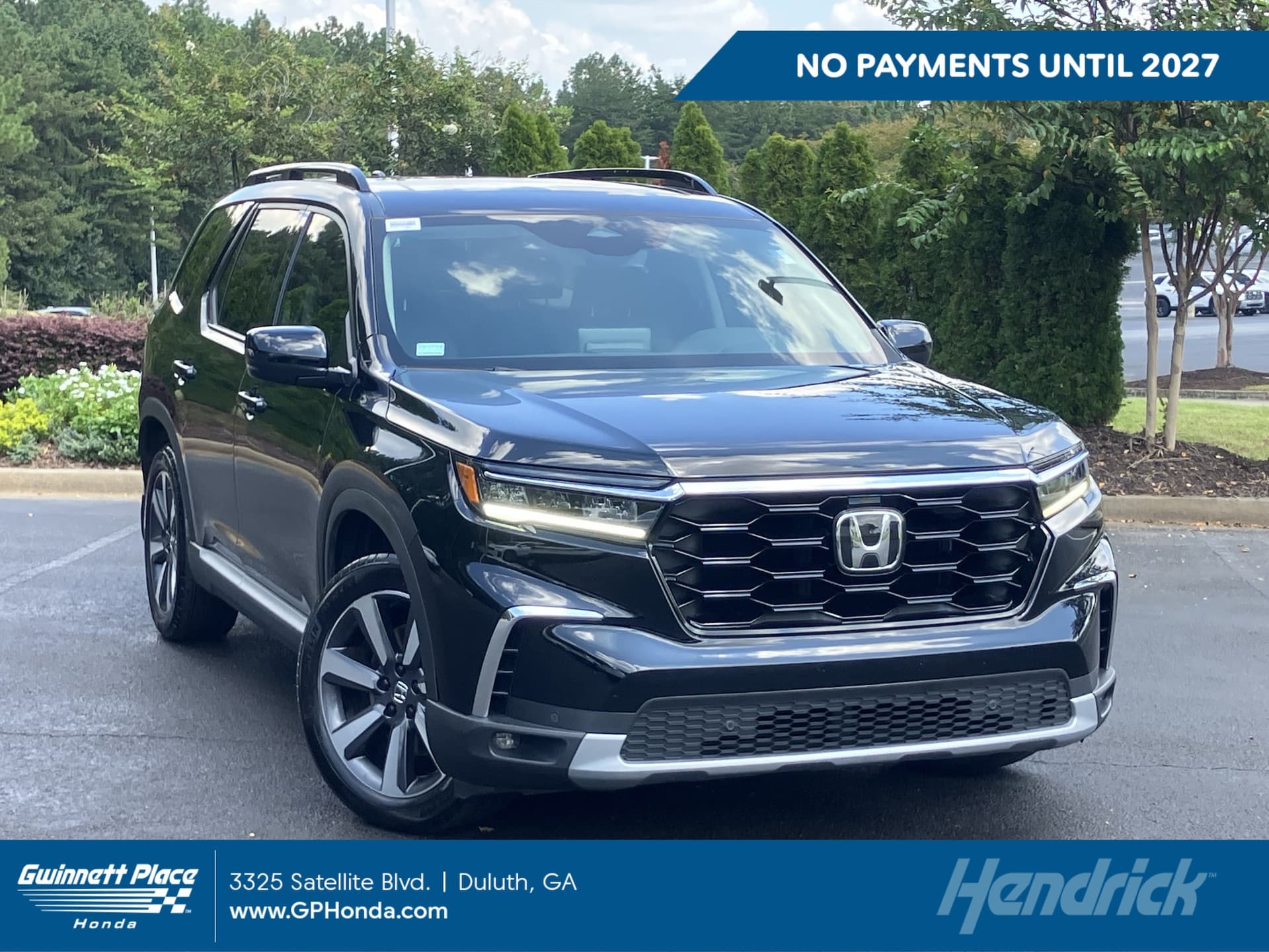 2024 Honda Pilot Touring — photo 1 of 42