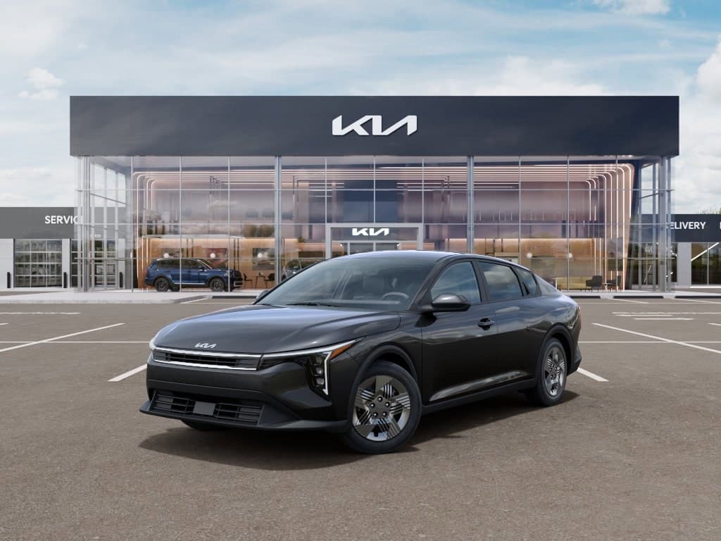 2026 Kia K4 LX — photo 1 of 27